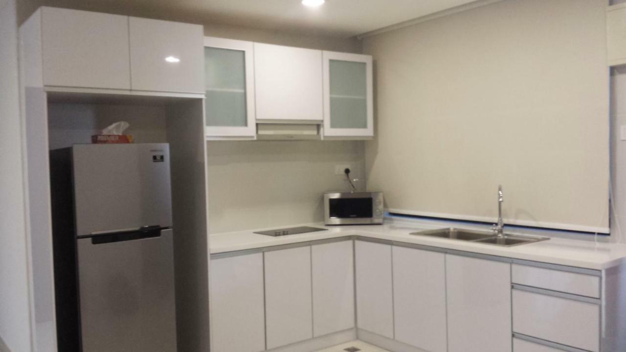 Cherloft@Samsuria Beach Residences Kampung Sungai Ular ภายนอก รูปภาพ